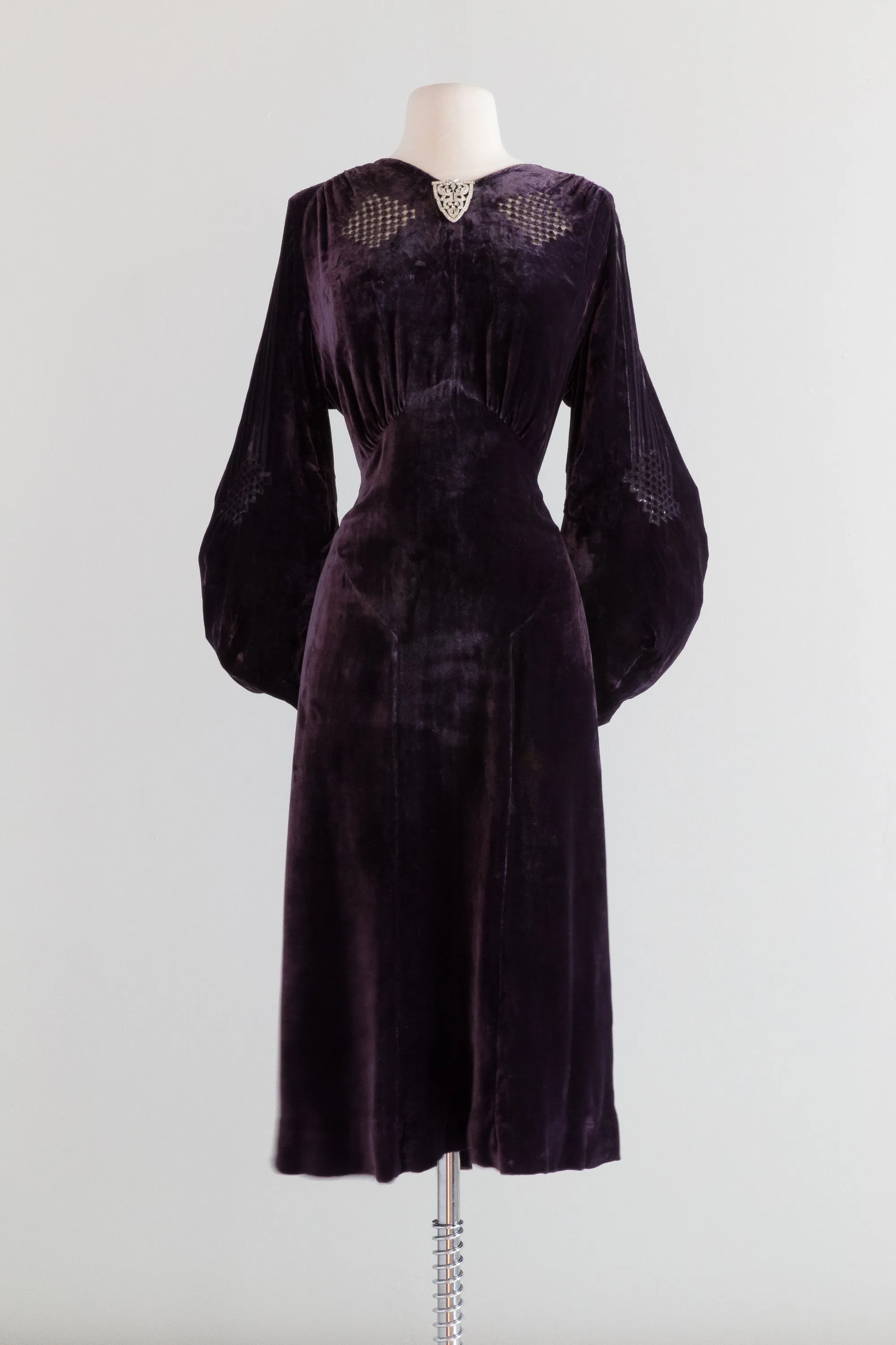 1930's Aubergine Silk Velvet Dress With Burnout Velvet Bishop Sleeves / Large