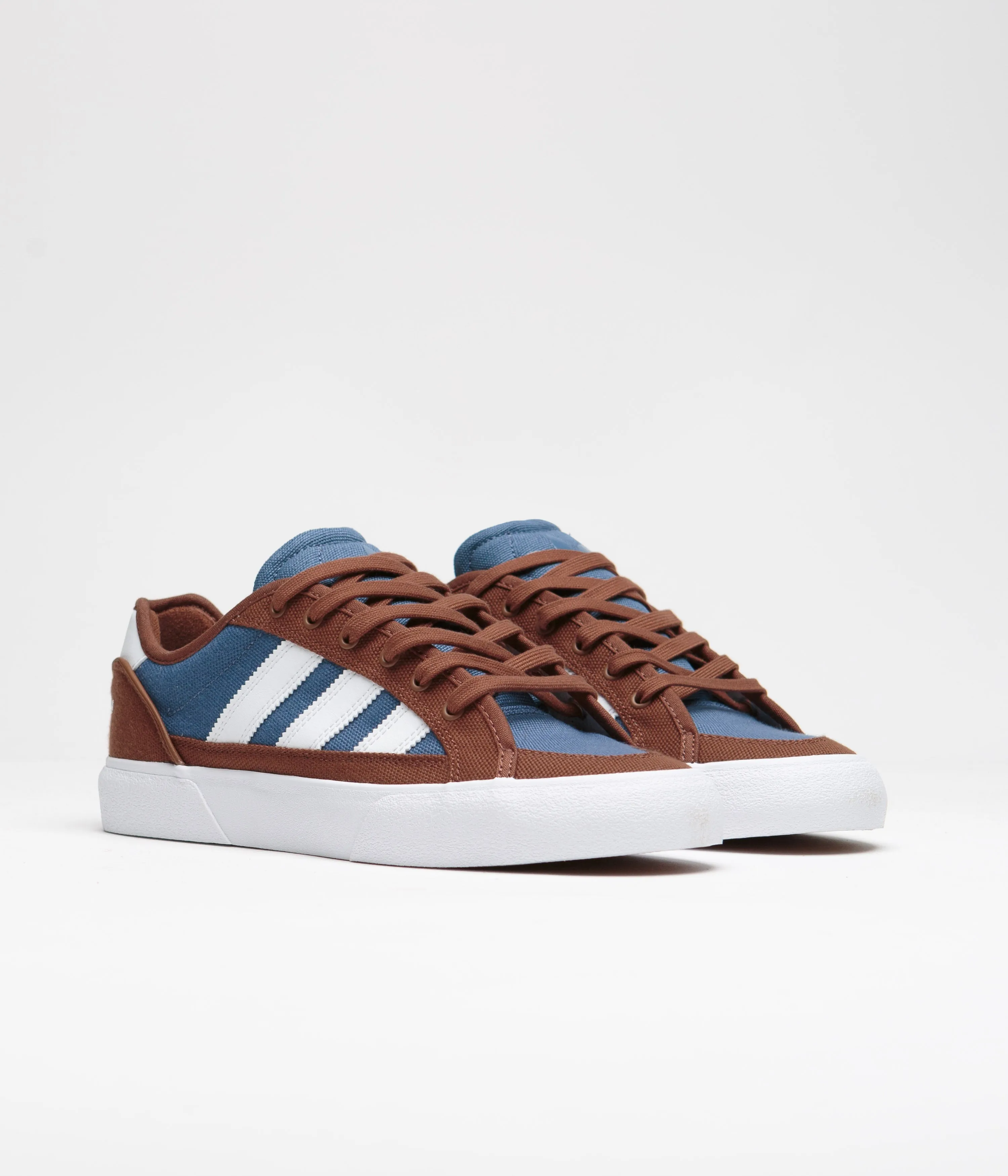 Adidas Court TNS Premiere Shoes - Brown / FTWR White / Crew Blue