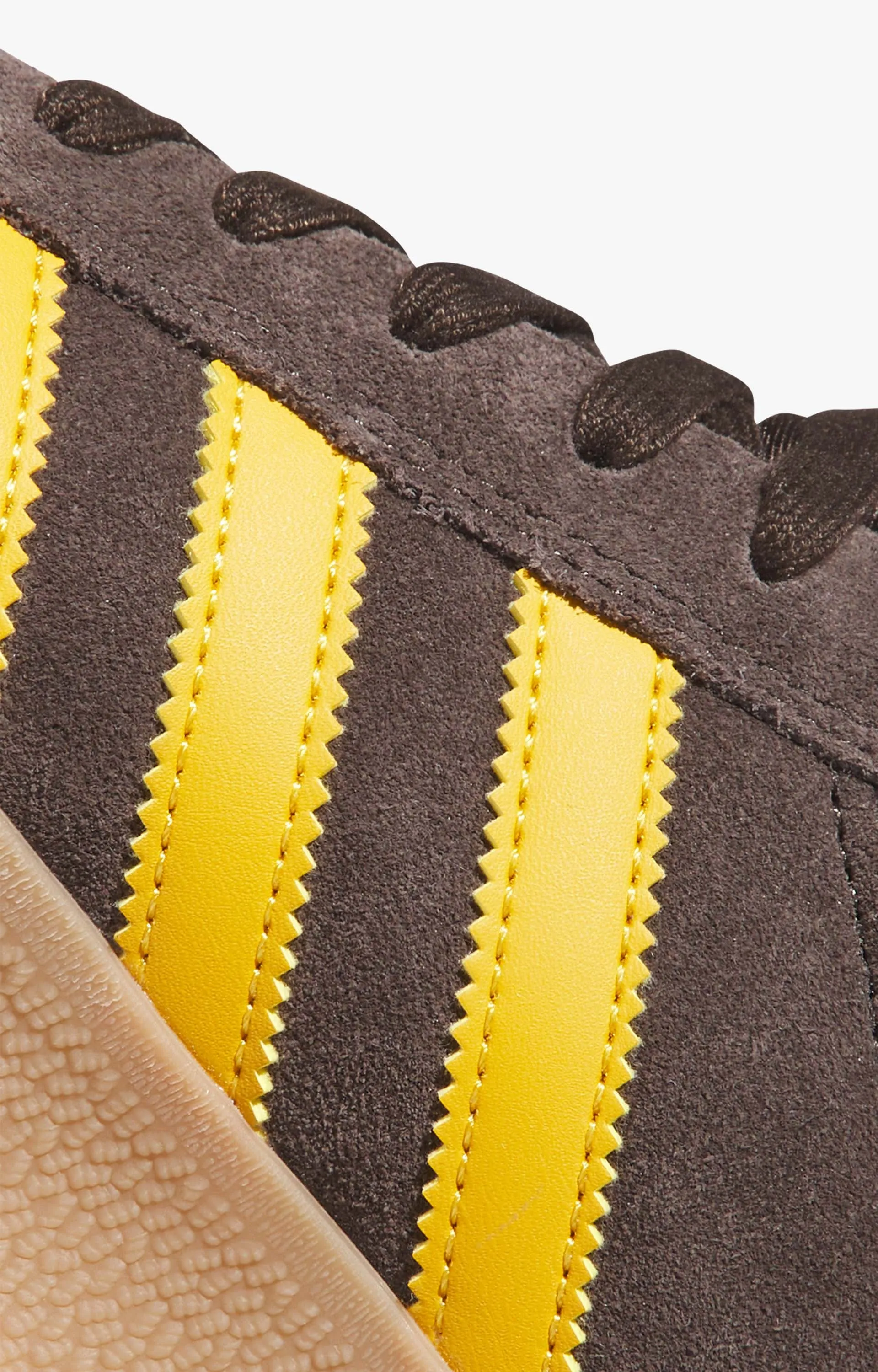 Adidas Gazelle ADV Shoes, Darkbrown/Preyel/Earstr