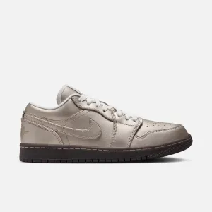 Air Jordan Women's 1 Low SE Metallic Zinc