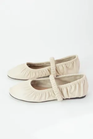 Avery Smooth Mary Jane Ballet Flat, Cream | Chinese Laundry