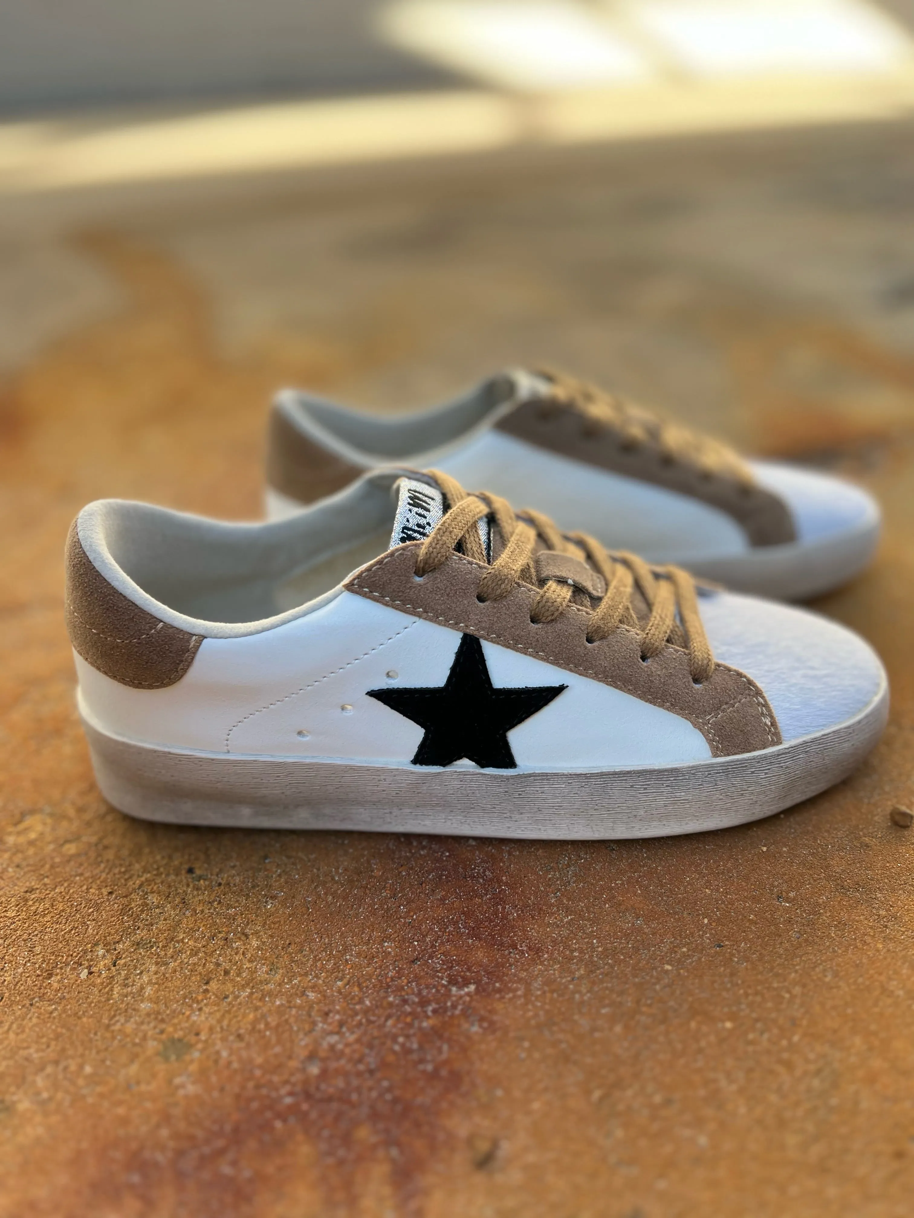 Basic Star Sneakers