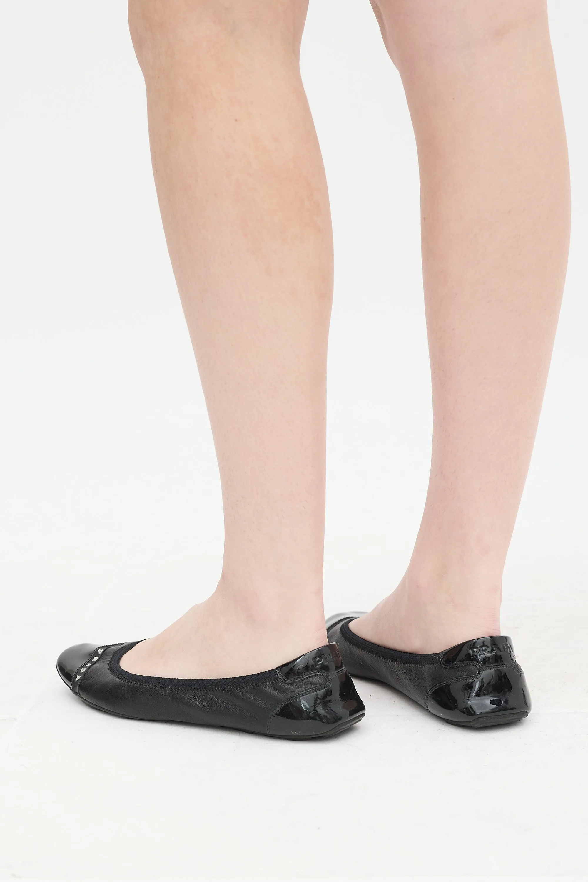 Black Leather Scrunch Ballet Flat