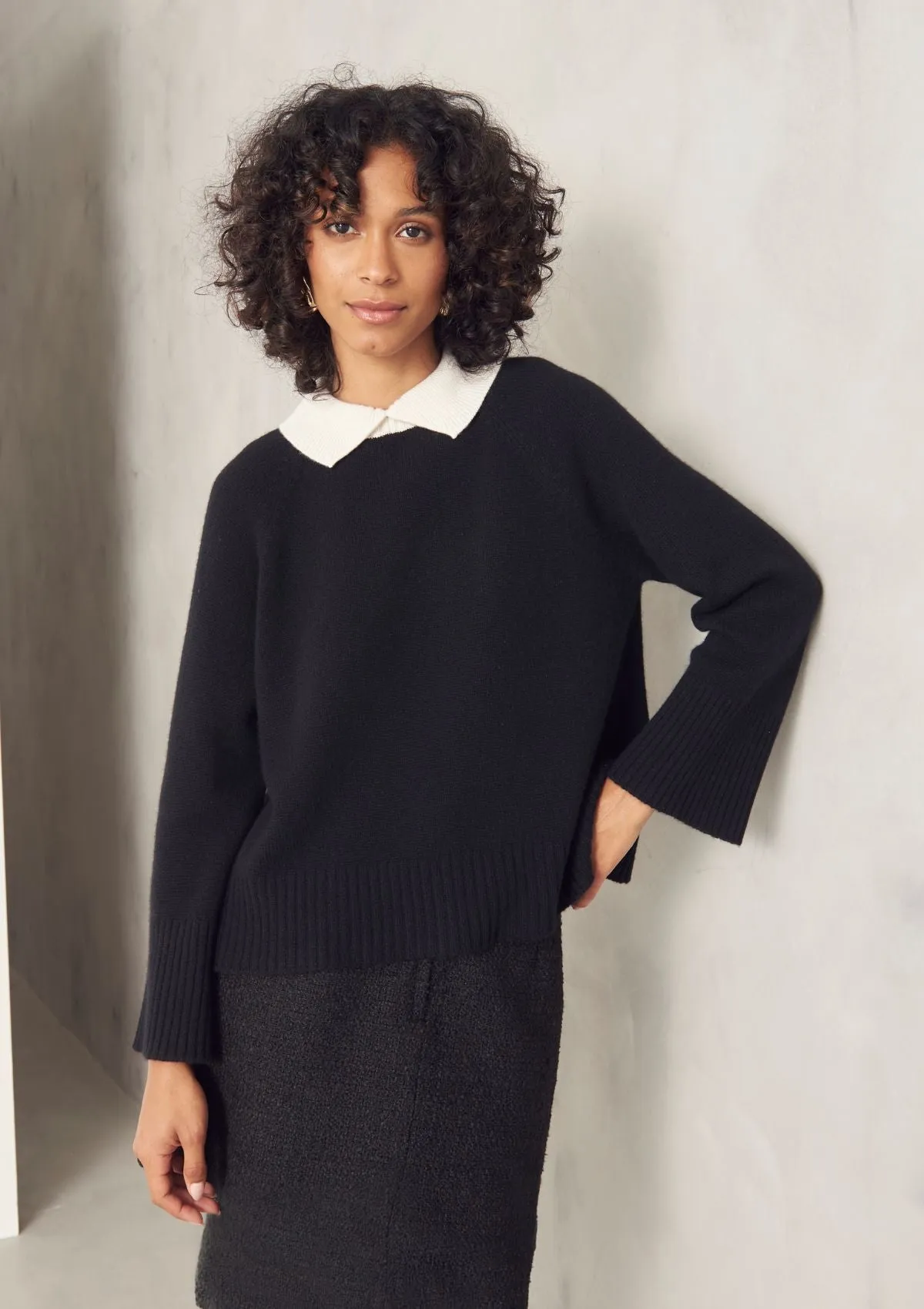 Cashmere A Line Collared Sweater in Chalk/Black