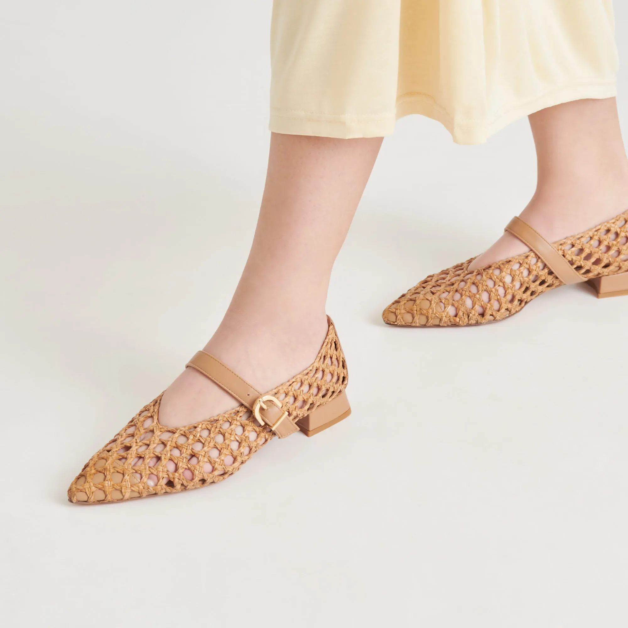 CATY BALLET FLATS NATURAL WOVEN