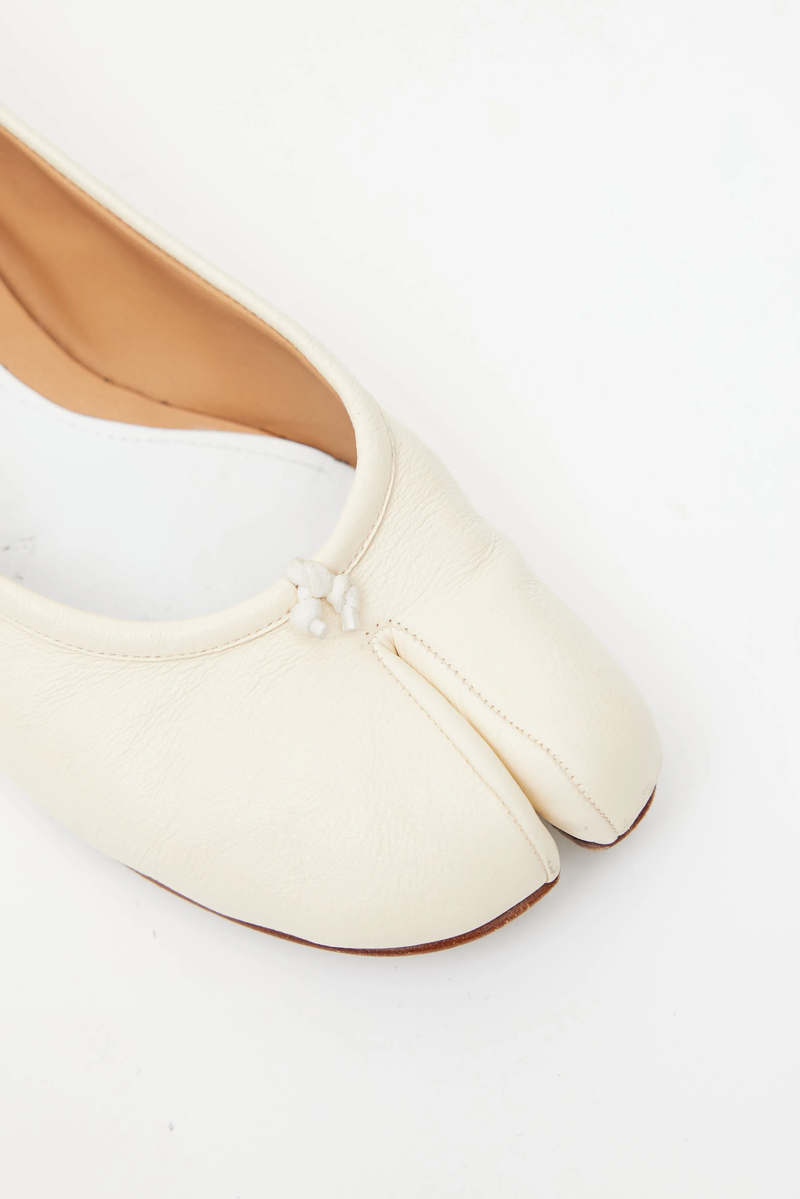 Cream Leather Tabi Ballet Flat