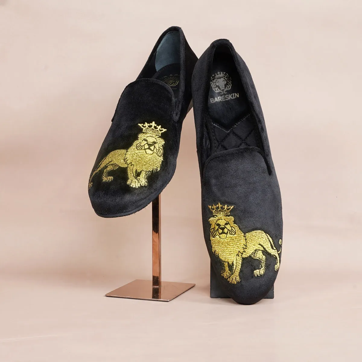 Custom Made Embroidered Lion Black velvet Slip-On Shoes for Men