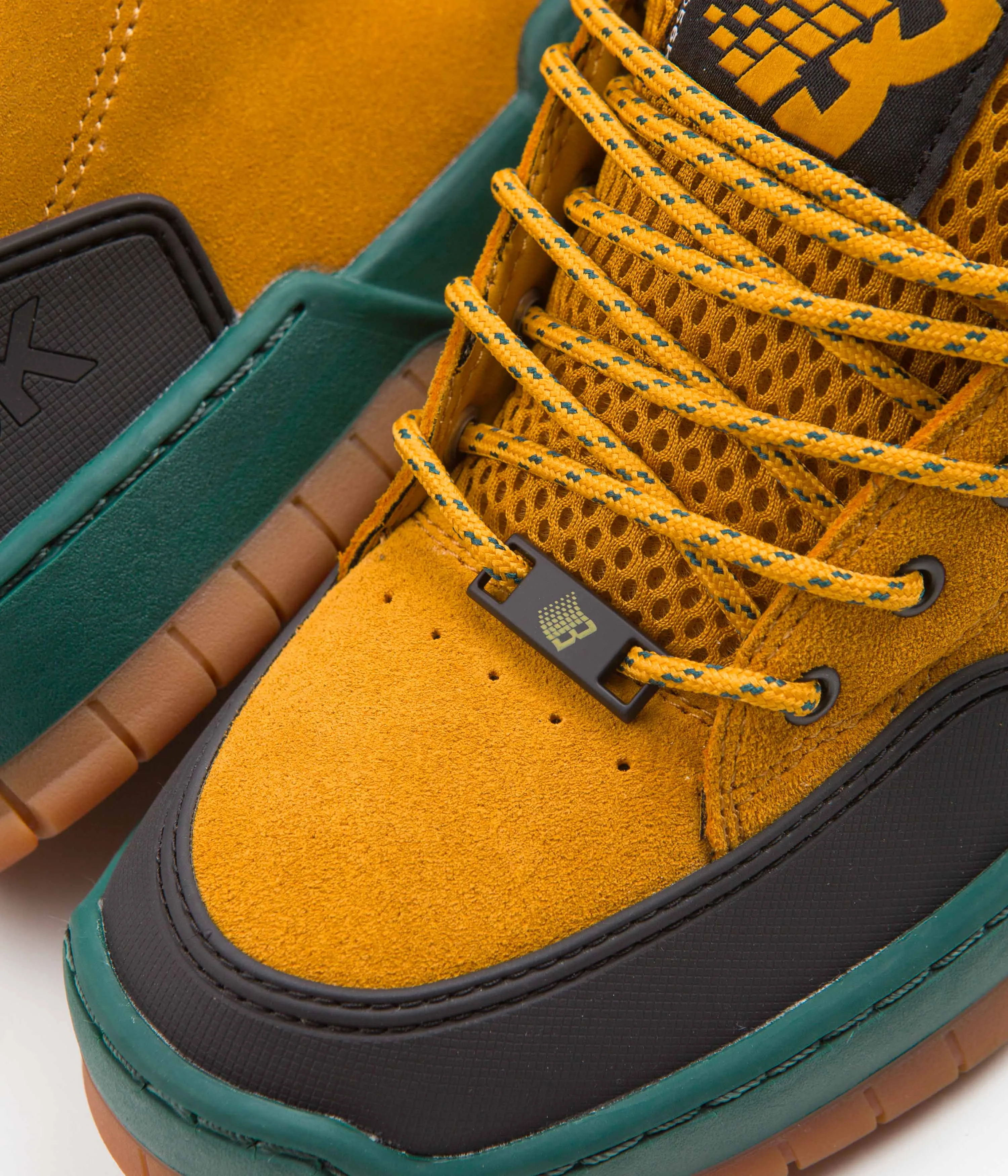 DC x Bronze 56K Clocker 2 Shoes - Wheat / Black