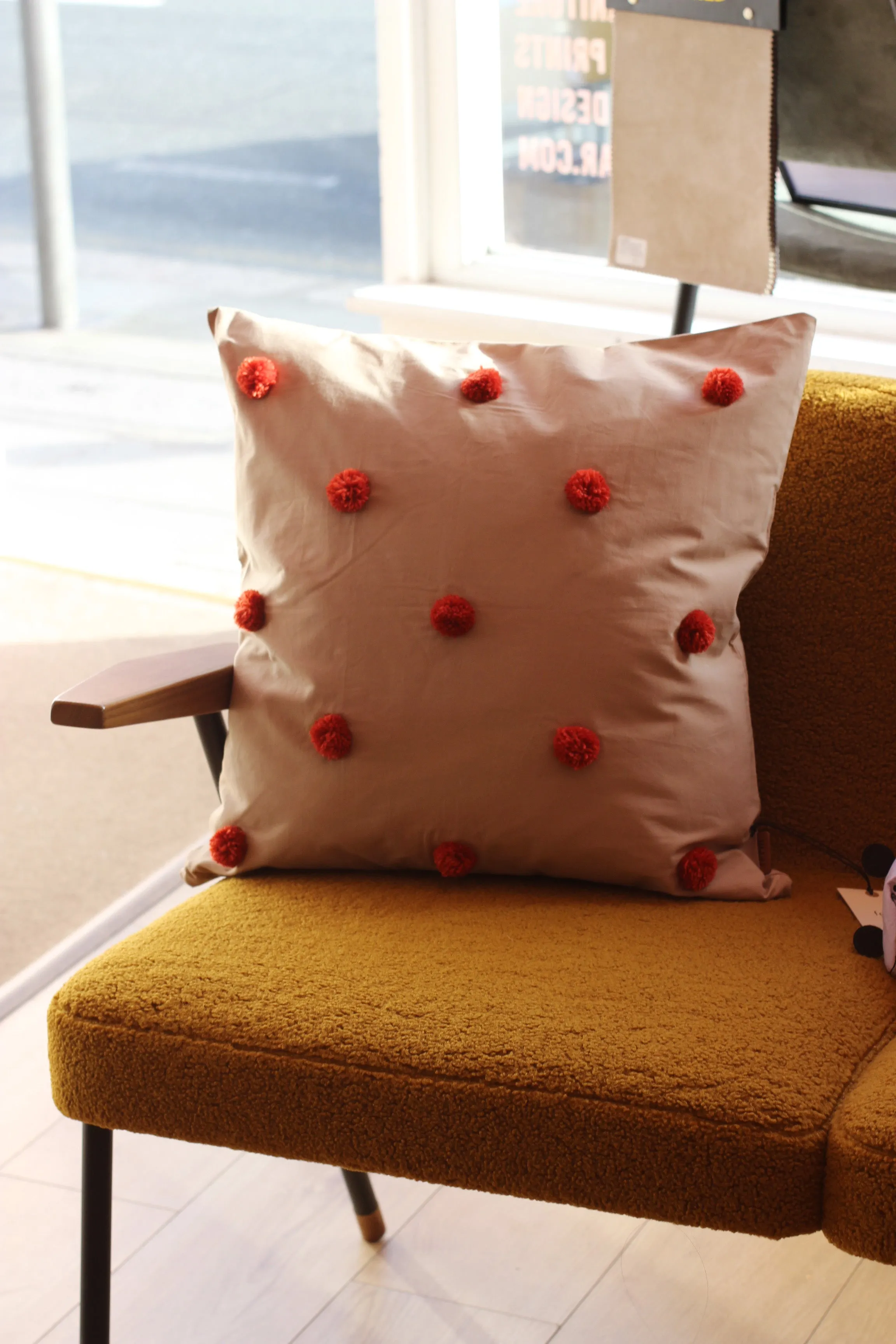 Dot Tufted Cushion