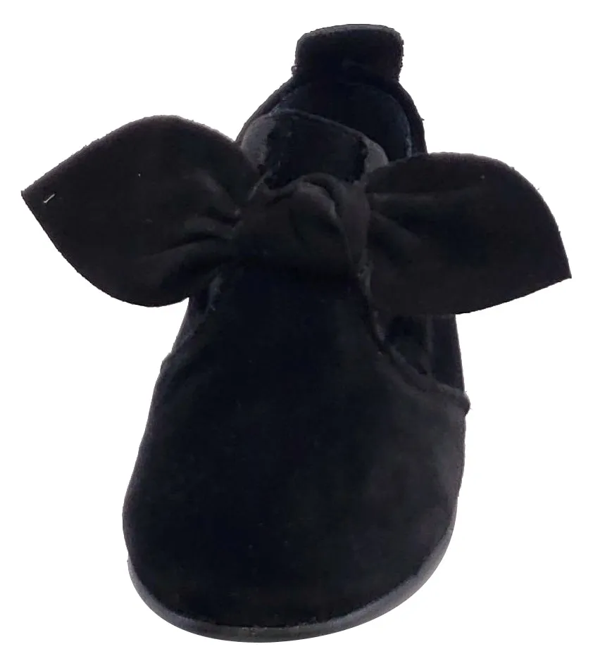 Luccini Girl's Velvet Black Bow Elastic Slip On