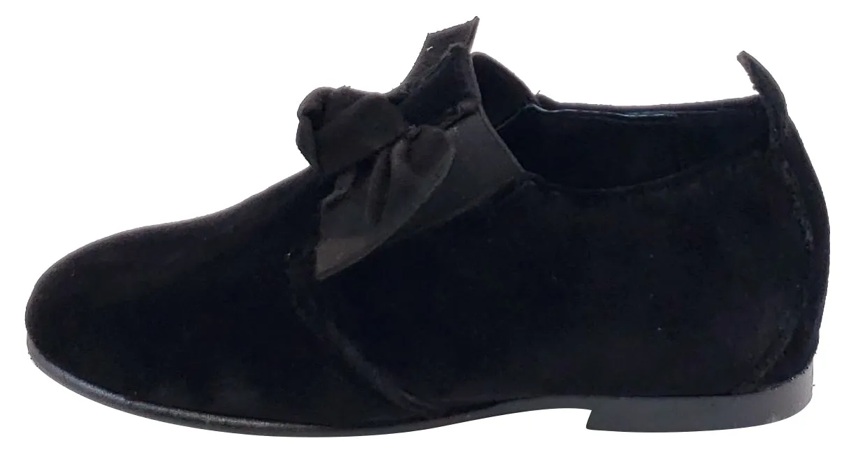 Luccini Girl's Velvet Black Bow Elastic Slip On