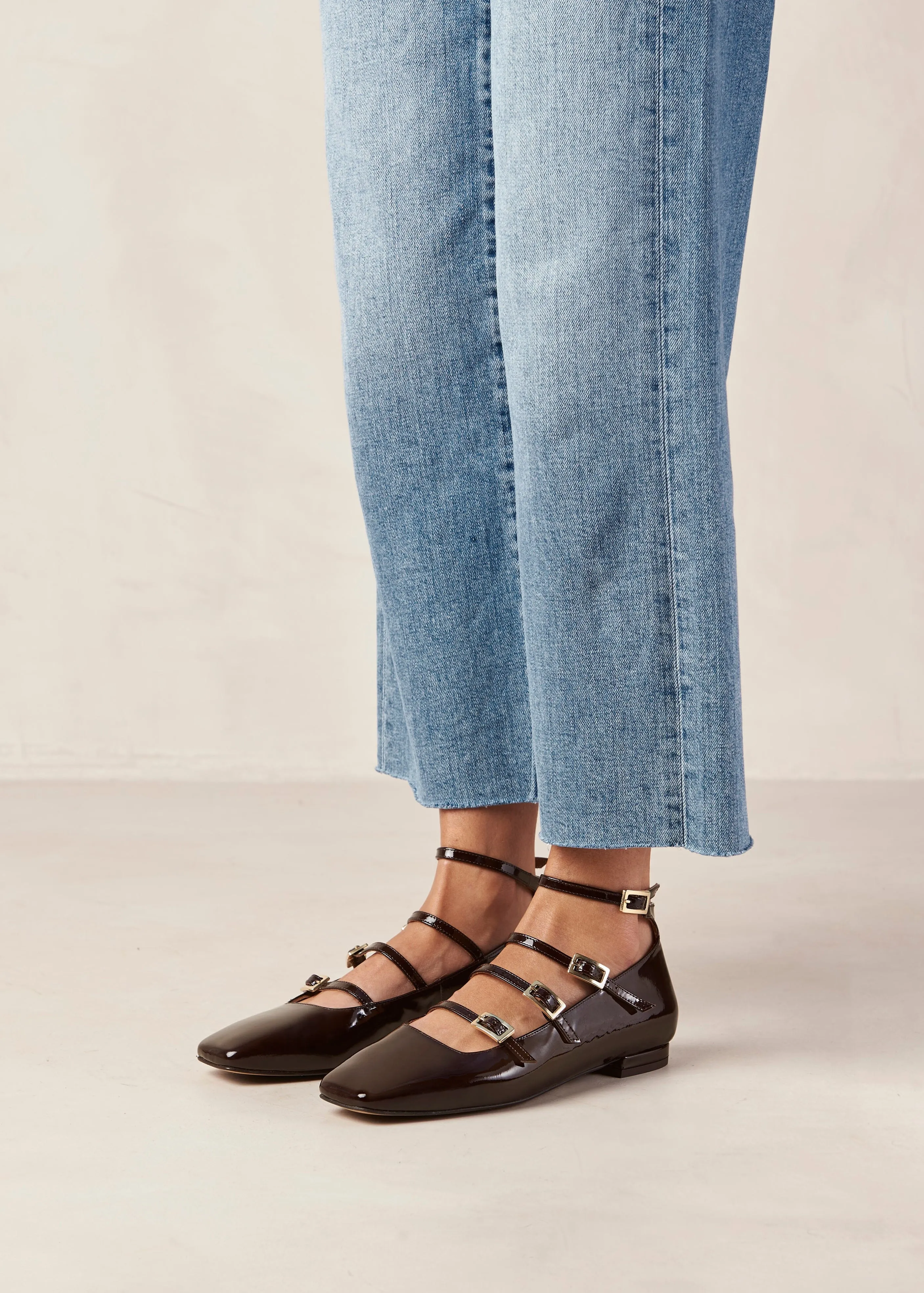 Luke Onix Coffee Brown Leather Ballet Flats