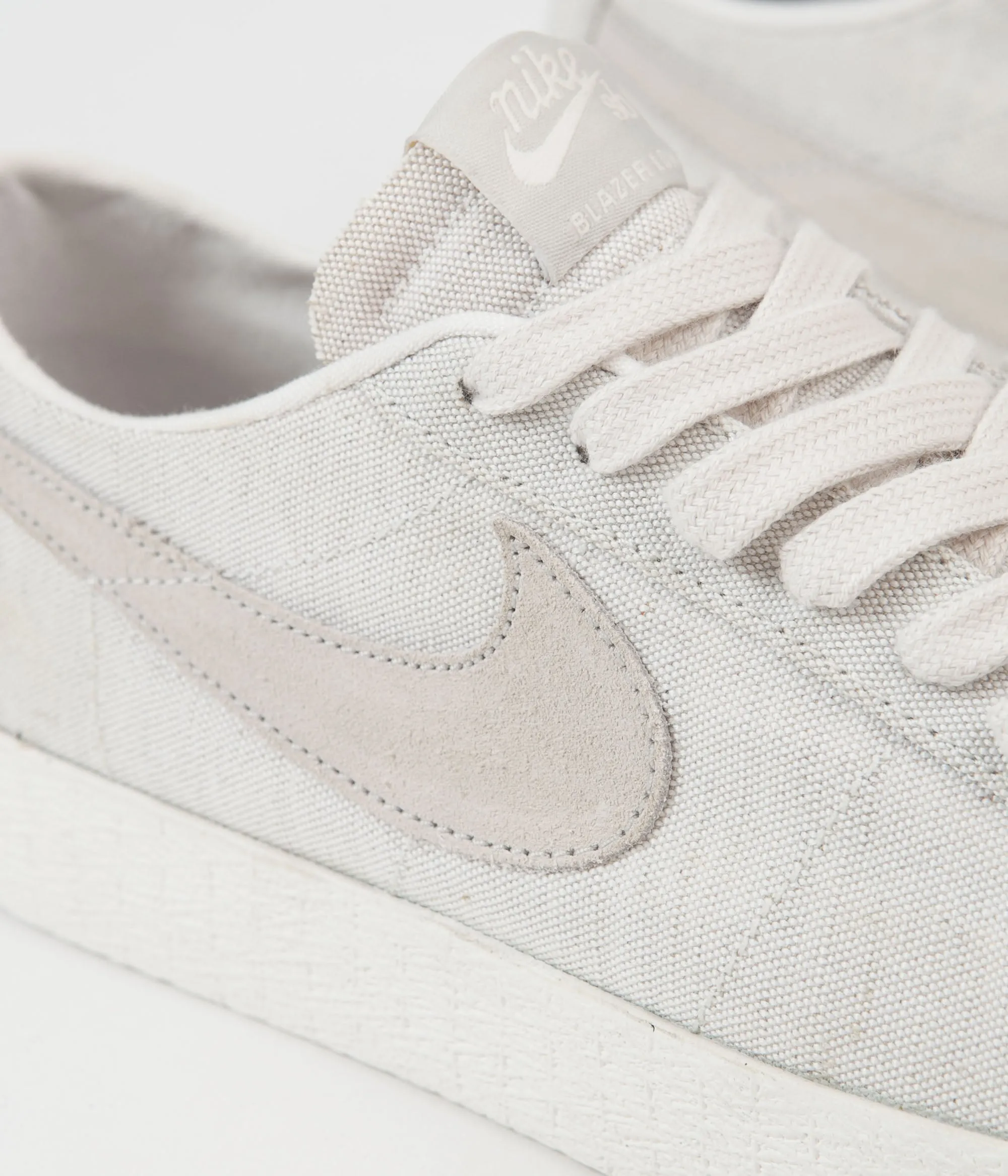 Nike SB Blazer Low Canvas Deconstructed Shoes - Phantom / Light Bone - Habanero Red