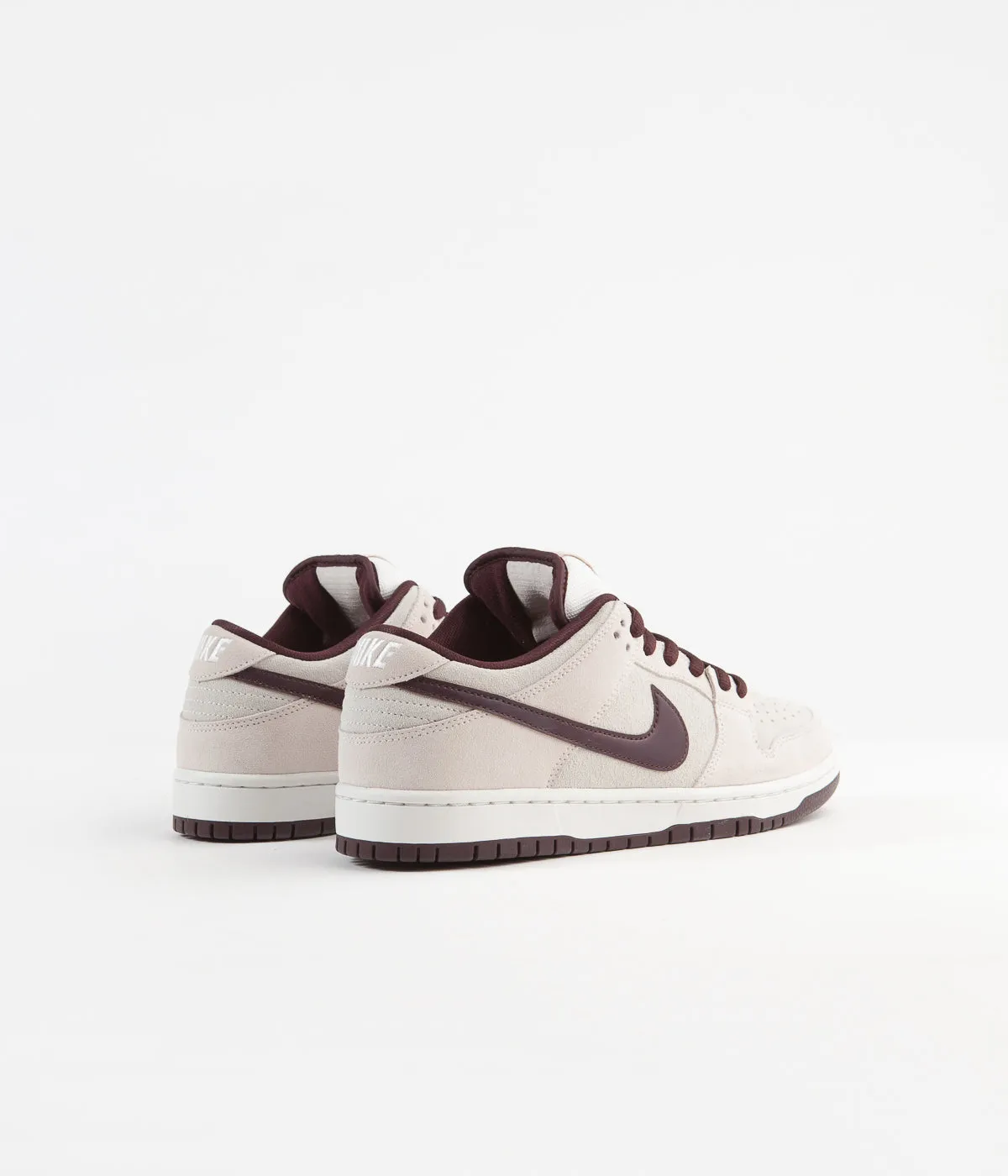 Nike SB Dunk Low Pro Shoes - Desert Sand / Mahogany - Summit White