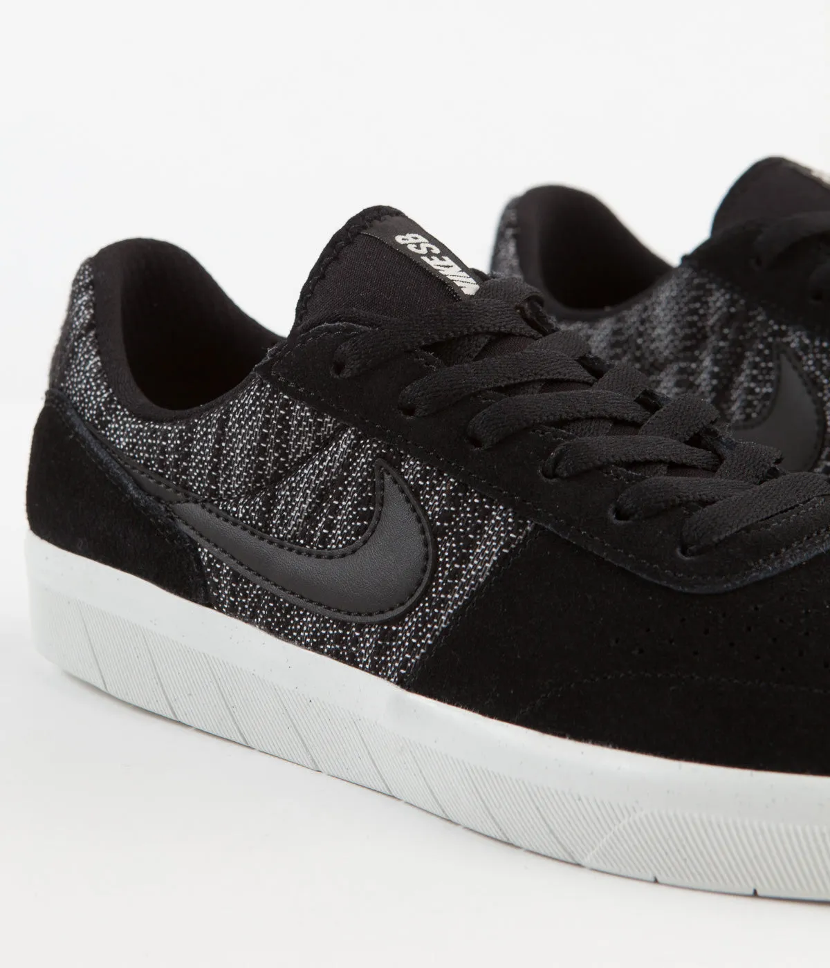 Nike SB Team Classic Premium Shoes - Black / Black - Summit White