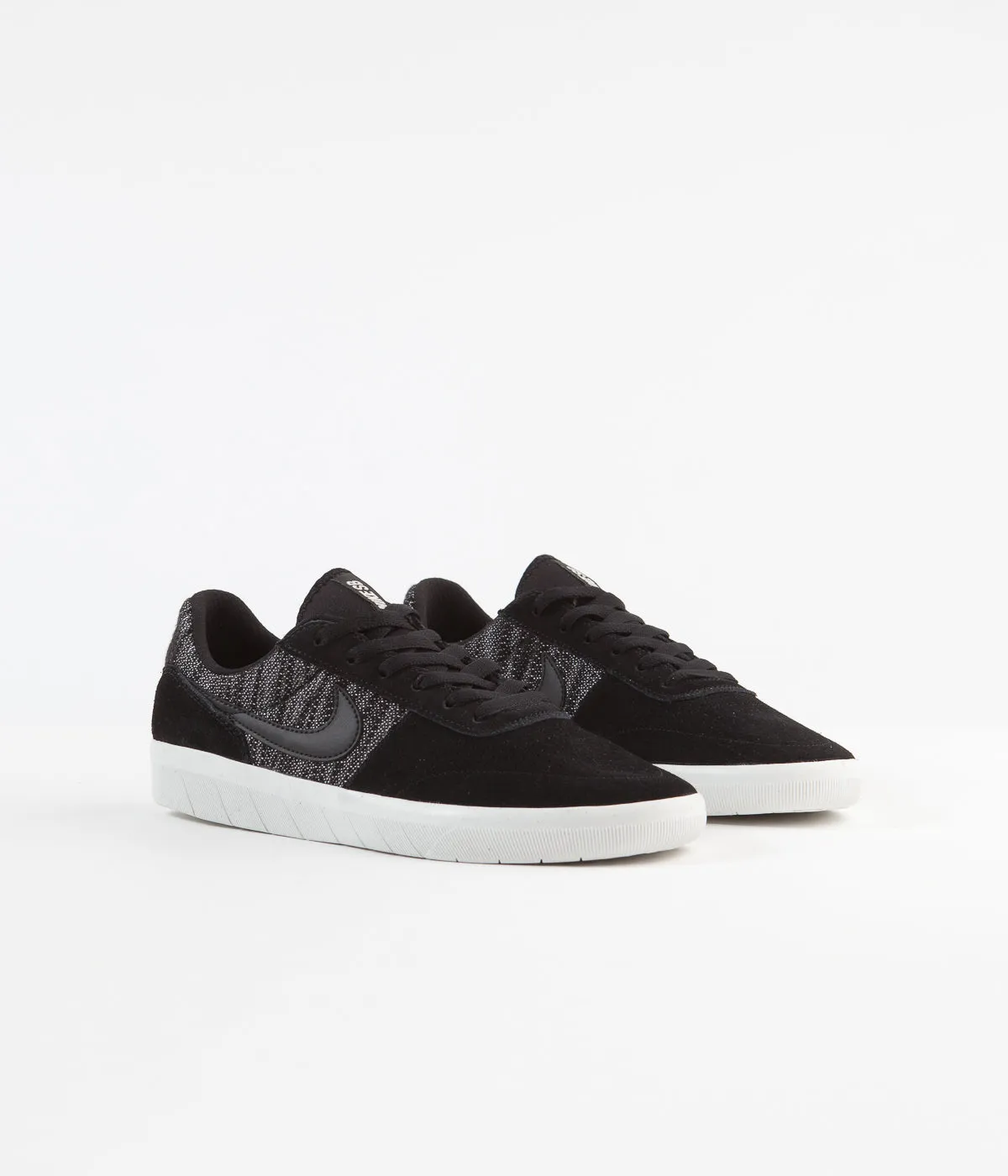 Nike SB Team Classic Premium Shoes - Black / Black - Summit White