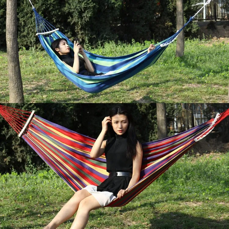 Outdoor Rollover-resistant Single Person Canvas Hammock Portable Beach Swing Bed with Wooden Sticks, Size: 185 x 80cm(Red)