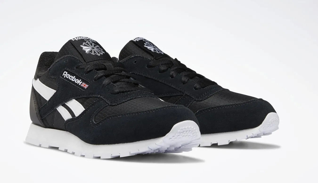 Reebok Classic Leather Gs-Boys Lifestyle Shoes Black/White Dv9594