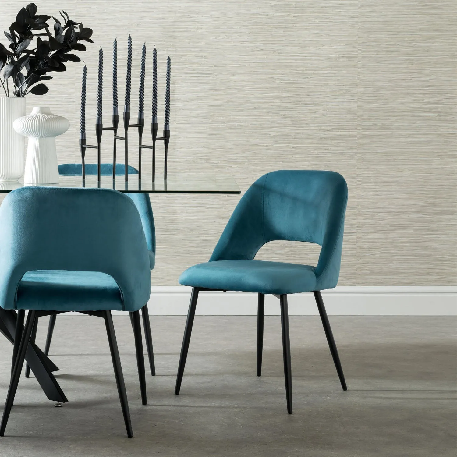 SADIE VELVET DINING CHAIR