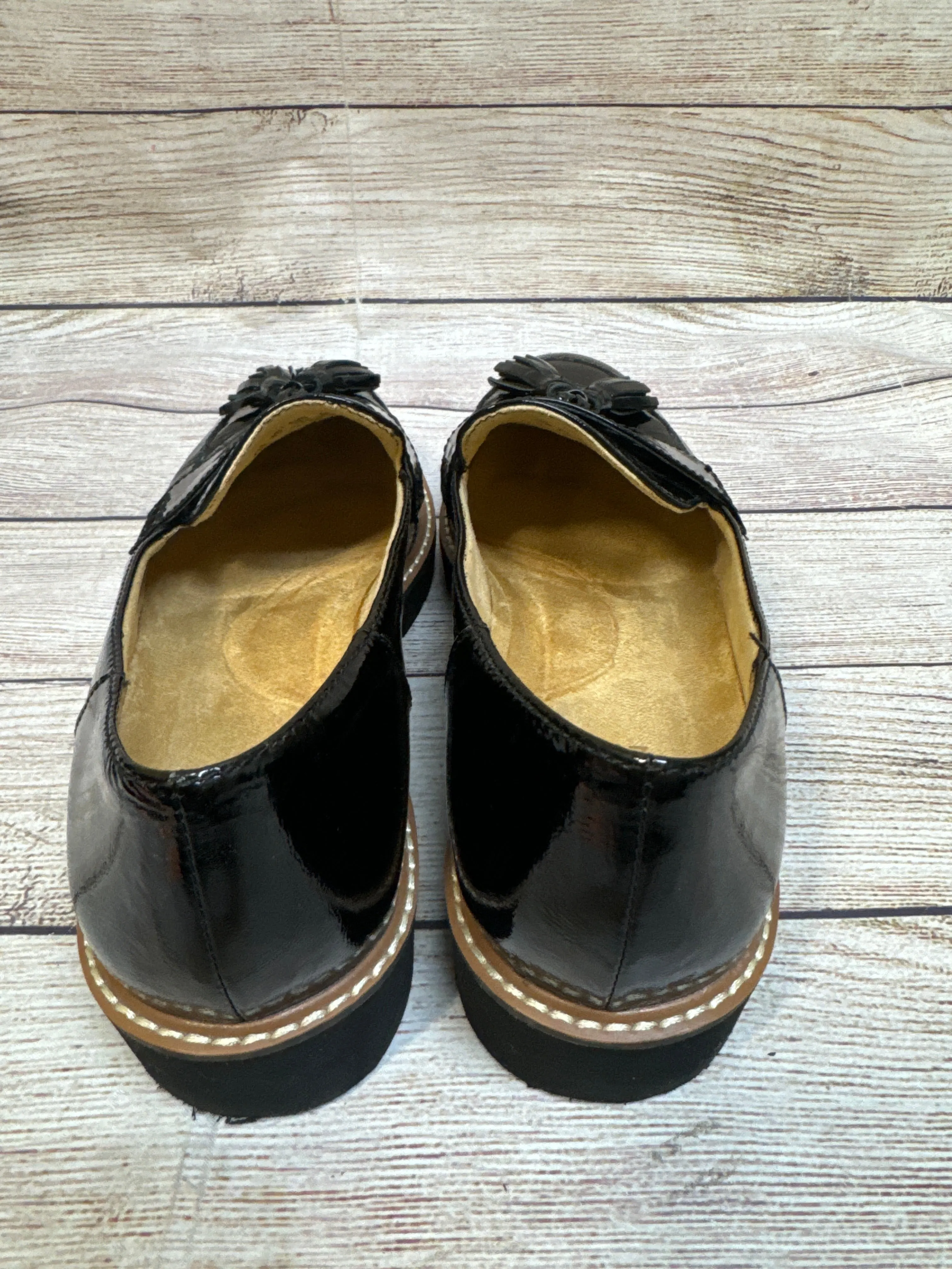 Shoes Flats By Naturalizer In Black, Size: 8.5