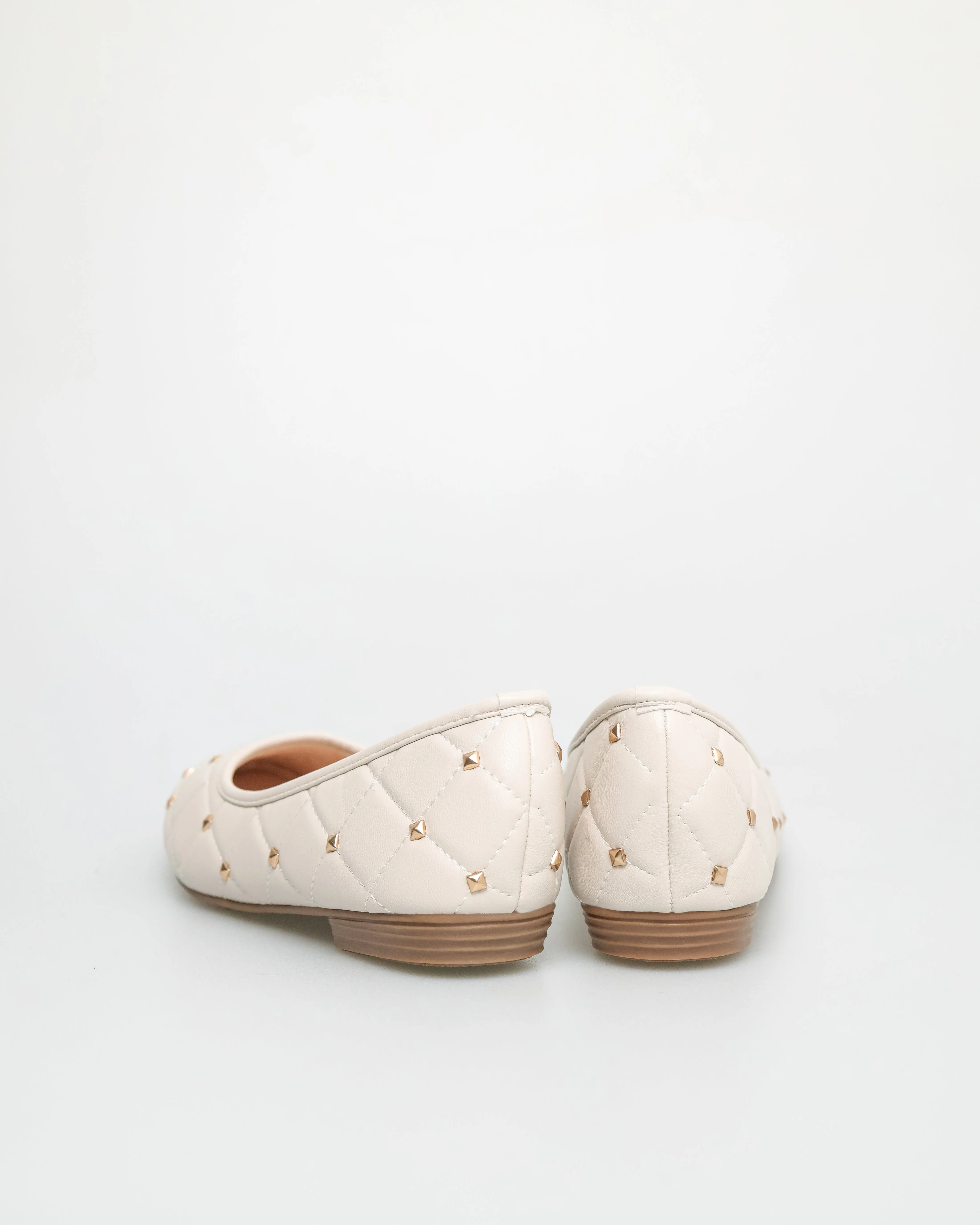 Tomaz NN336 Ladies Quilted Flats (Cream)