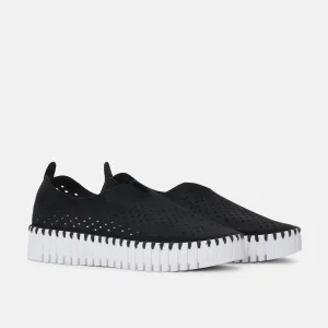 Tulip Slip On With Chunky Sole - Black