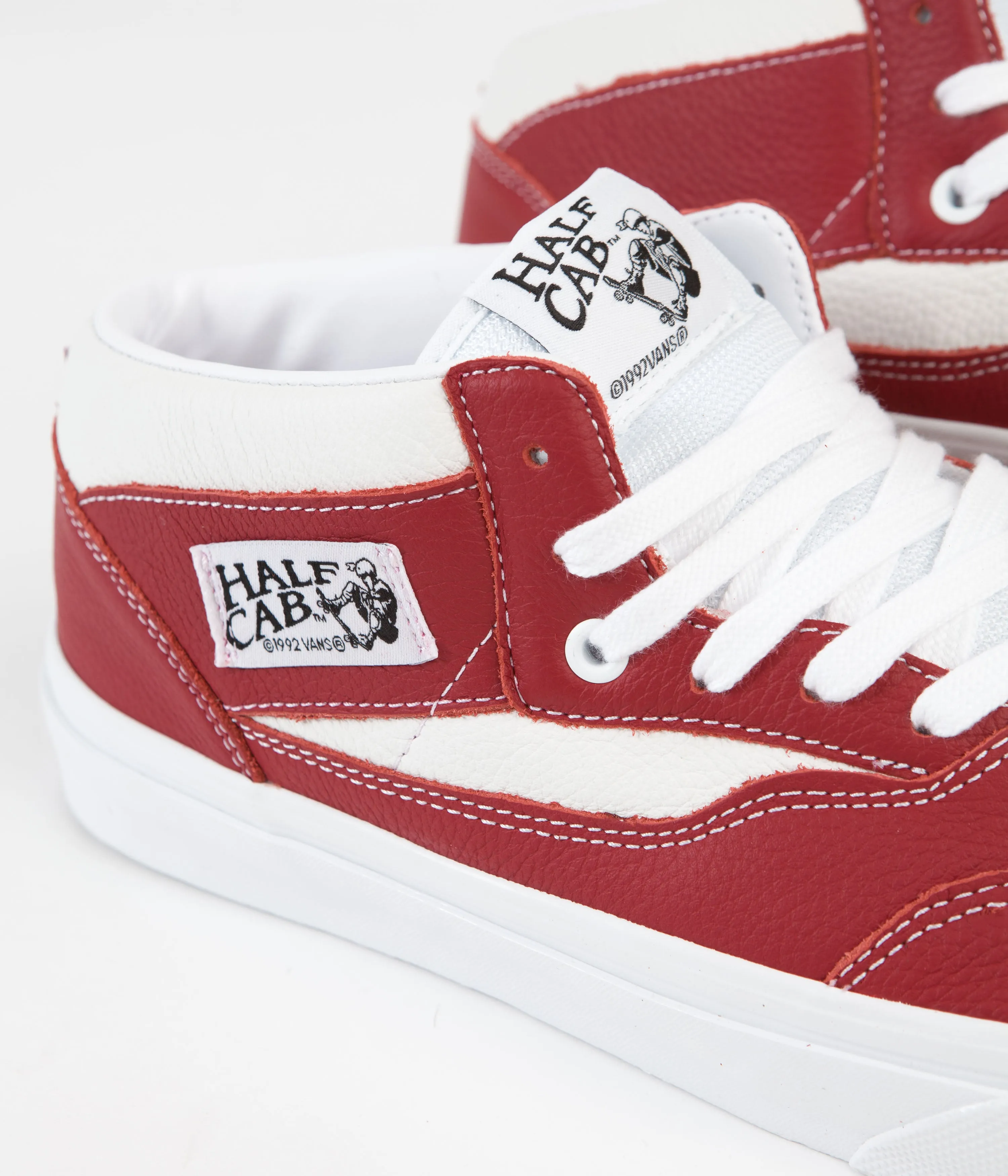 Vans Skate Half Cab '92 Shoes - (Sport Leather) Chili Pepper / White