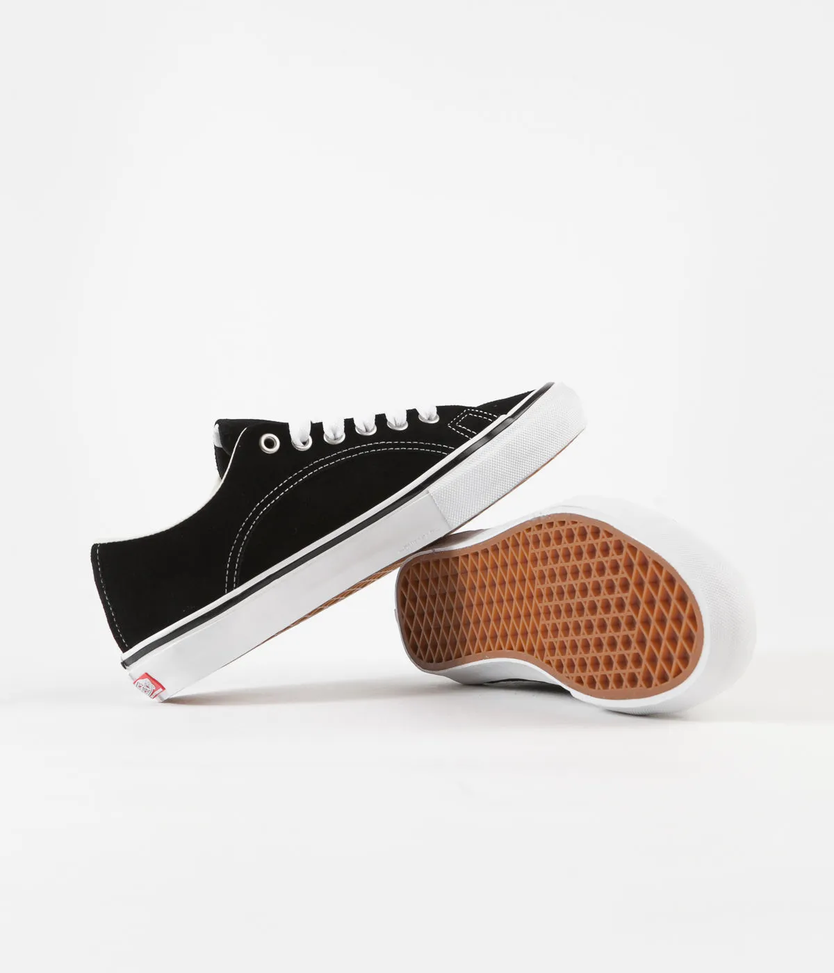 Vans Skate Lampin Shoes - Black / White