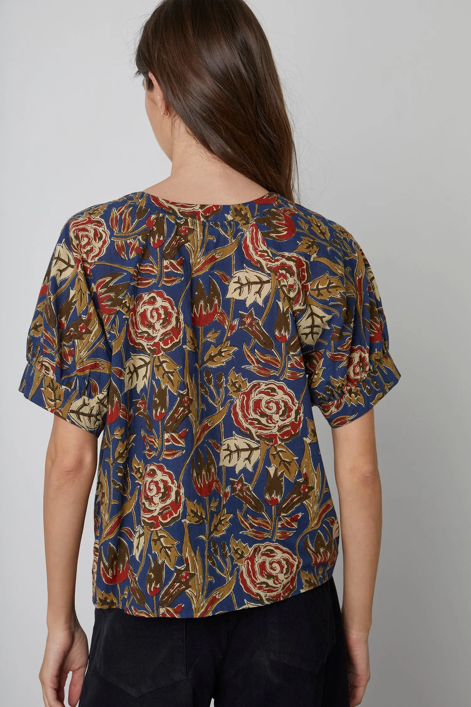 Velvet Women's Printed Cotton Short Sleeve Top - FLOWER