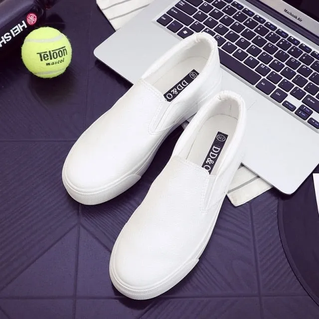 Women Sneakers Leather Shoes Spring Trend Casual Flats Sneakers Female New Fashion Comfort Slip-on Platform Vulcanized Shoes